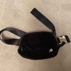Lululemon, black Sherpa Fanny pack
